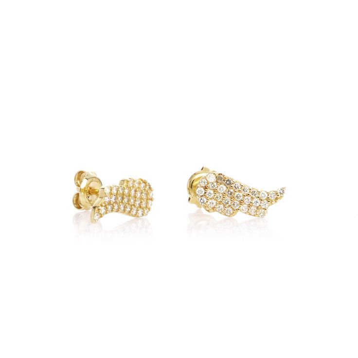 Add a touch of elegance to your ensemble with these chic and fashionable 0.29 Cts White Diamond Earrings. Crafted in 14K yellow gold and weighing just 1.25 grams, these trendy earrings are the perfect accessory for any occasion. The intricate design adds a unique flair to your style. Yellow Gold Diamond Ear Climbers For Formal Occasions, Formal Yellow Gold Pierced Cartilage Earrings, Formal Yellow Gold Diamond Ear Climbers, 14k Yellow Gold Ear Climbers With Prong Setting, 14k Gold Fine Jewelry Earrings For Evening, Gold Cubic Zirconia Ear Climbers For Formal Events, Gold Cubic Zirconia Ear Climbers For Formal Occasions, Formal Gold Cubic Zirconia Ear Climbers, Formal 14k Gold Earrings For Pierced Ears