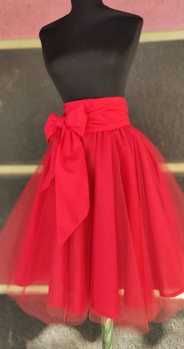 Red Tutu Skirt, Red Tutu Dress, Red Tulle Skirt, Masquerade Outfit, Fancy Short Dresses, Red Tutu, Bow Skirt, Organza Dress, Red Skirt