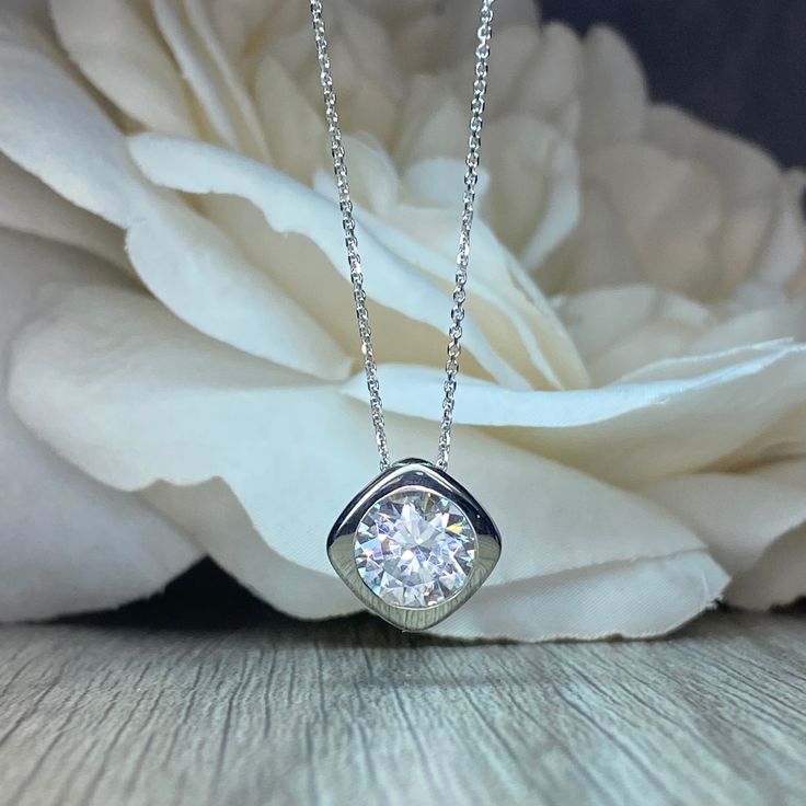 Round Moissanite Pendant Necklace 14k Gold, Simple Round Cut Necklace, Solitaire Necklace, Women's Round Necklace, Bezel Set Necklace, #7085 #BezelSetNecklace #14kGoldNecklace #RoundBezelPendant #MoissanitePendant #7063 #MoissaniteNecklace #SimpleNecklace #SimulatedDiamond #SolitaireNecklace #RoundMoissanite Wedding Jewelry With Single Diamond Square Pendant, Square Pendant Jewelry With Single Diamond For Wedding, Anniversary Solitaire Square Pendant Necklace With Prong Setting, Diamond White Square Pendant Solitaire Necklace For Anniversary, Fine Jewelry Solitaire Square Pendant Necklace For Anniversary, Square Pendant Diamond Necklace With Prong Setting, Square Pendant Solitaire Necklace With Diamond Accents, Diamond Solitaire Necklace With Square Pendant For Anniversary, Diamond Cut Solitaire Necklace With Square Pendant For Gifts