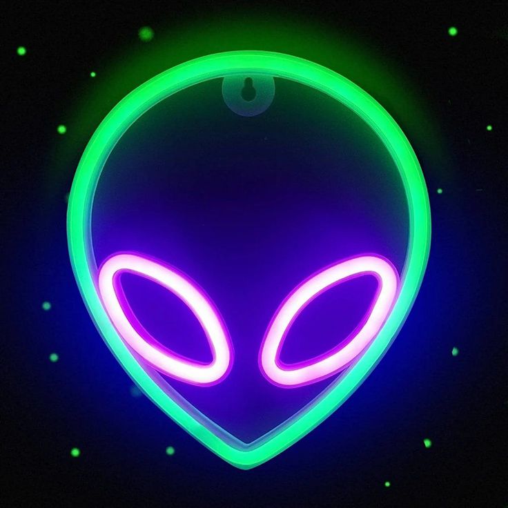 #NeonSigns #BrightIdeas #NeonSignNames #NeonInspiration #NeonRoom #RoomDecor Game Room Aesthetic, Man Cave Stuff, Wall Decor Game Room, Cool Alien, Neon Lights Bedroom, Stained Glass Table Lamps, Lamp Green, Game Room Bar, Neon Wall Signs