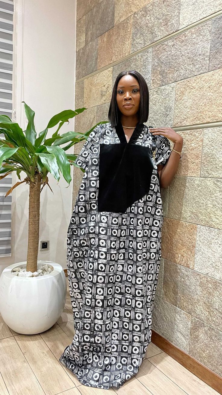 A Shape Gown, Ankara Bubu Gown Styles, Latest Bubu Gown Style, Ankara Bubu, Simple Dress Styles, Bubu Gown, Boubou Styles For Women, Kaftan Styles, Bubu Gown Styles