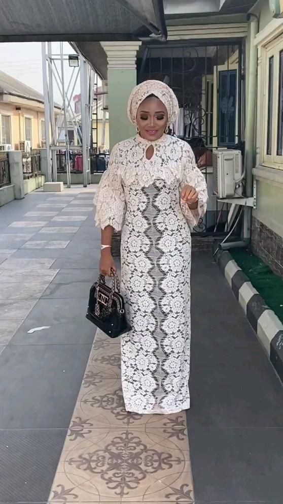 Asoebi lace | African attire, African fashion, African fashion traditional Latest Lace Styles For Wedding, Latest Lace Styles, Asoebi Lace, Lace Styles For Wedding, Asoebi Style, Nigerian Lace Styles Dress, African Lace Styles, African Fabric Dress, African Dresses For Kids