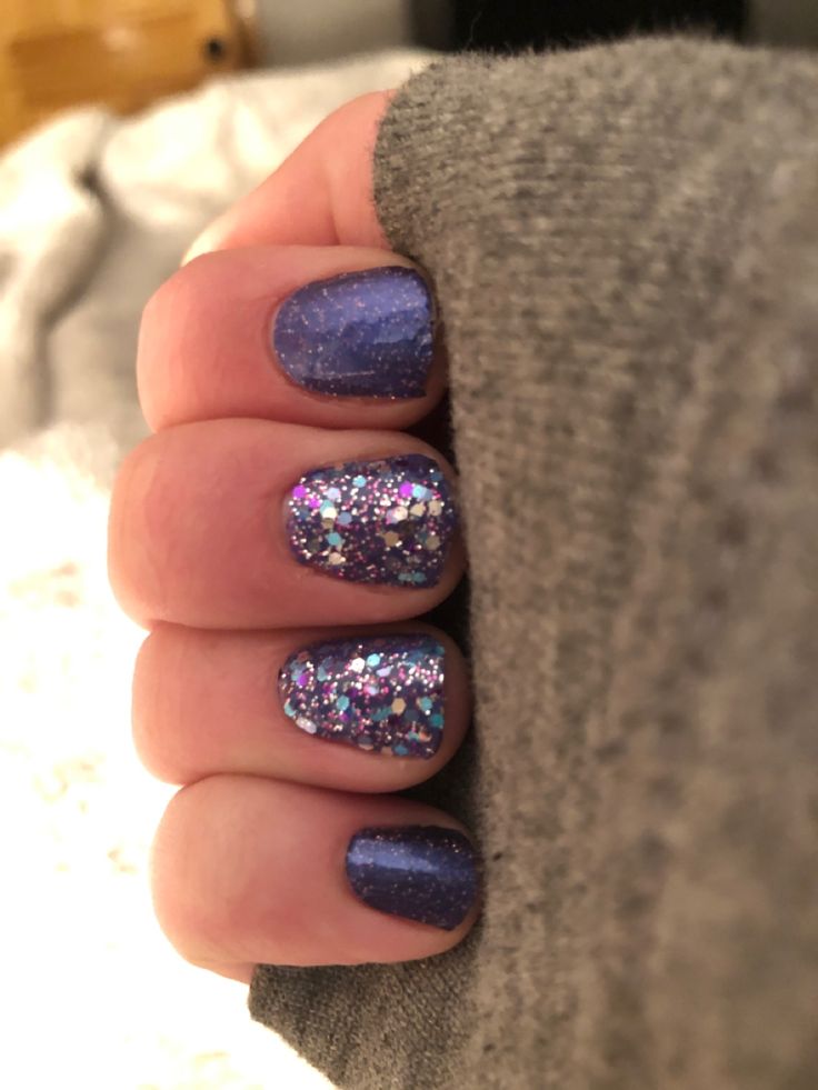 Party Glower Colorstreet Combo, Color Street Mardi Gras Combo, Summer Color Street Nails Ideas, Mani Ideas, Nail Color Combos, Pixie Hair, Manicure Ideas, Street Nails, Beauty Stuff