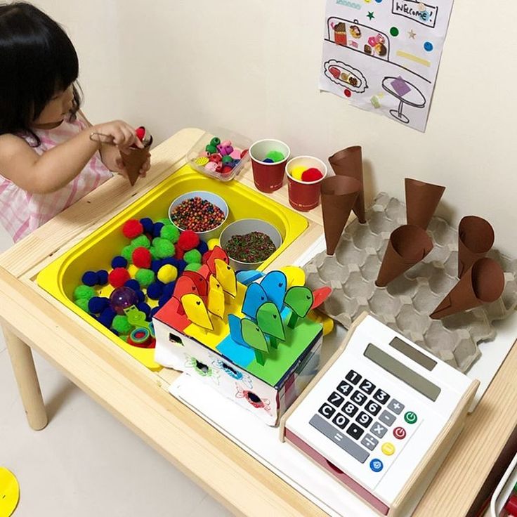 Play Dough Ice Cream Shop, Ice Cream Shop Dramatic Play, Pretend Play Ice Cream, Play Ice Cream, Preschool Play, Ice Cream Parlor, Speech Pathology, Play Space, Toddler Learning Activities