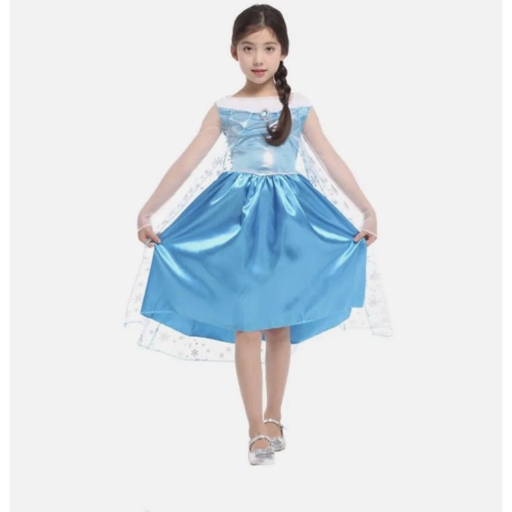 Spooktacular Girls' Ice Princess Elsa Dress-Up Costume Set, L Includes: - Dress Size: - Large (120-130cm) Blue Princess Dress For Fancy Dress, Playful Princess Dress For Dress-up, Playful Princess Dress For Dress-up Occasions, Light Blue Princess Dress For Dress-up, Blue Sleeveless Princess Dress For Fancy Dress, Blue Princess Costume Dress, Blue Sleeveless Princess Dress For Costume Party, Sleeveless Blue Princess Dress For Costume Party, Cute Sleeveless Light Blue Princess Dress