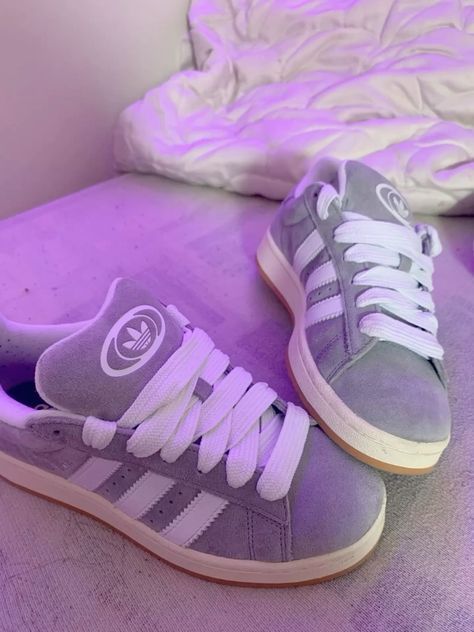 Adidas Campus Shoes, Campus Shoes, Campus Adidas, Pretty Sneakers, Pink Nike Shoes, Pretty Shoes Sneakers, Shoes Outfit Fashion, Pink Nike, Shoes Grey