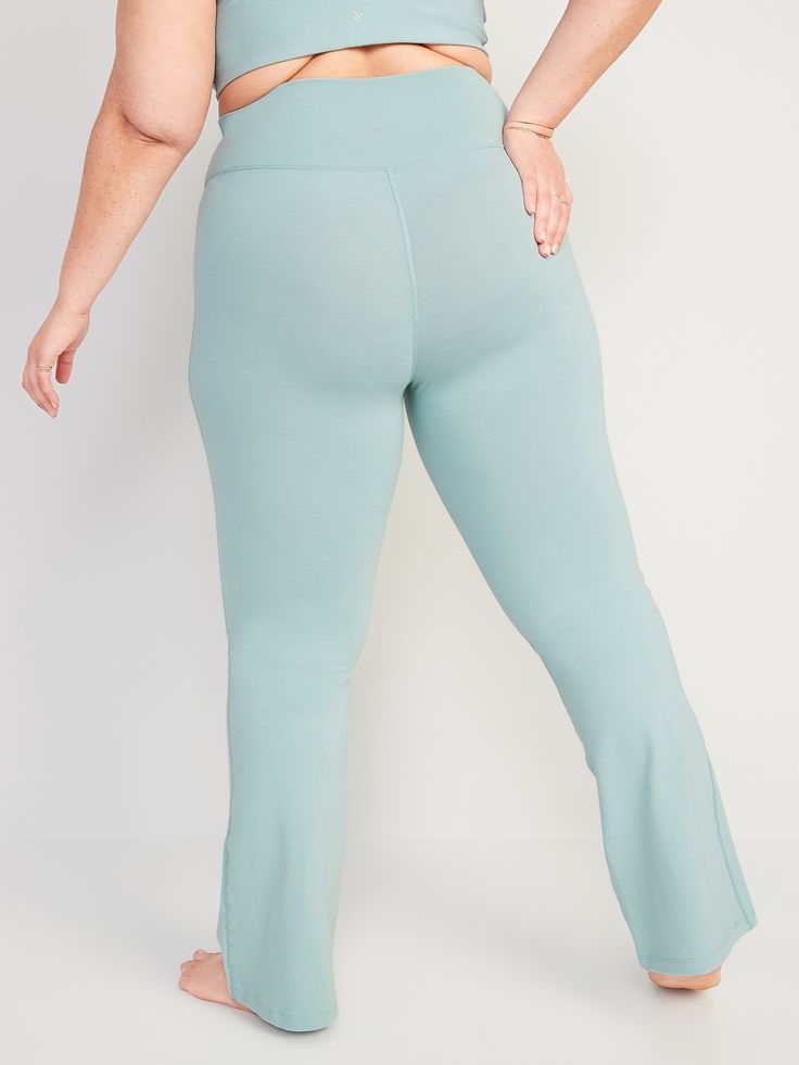 New name, same great performance! Our Boot-Cut pants are now called Flare.  Be poised with every pose in our PowerChill pants, the perfect balance between om and OMG-softness Extra high-rise waistband, with interior pocket that fits your phone.  Old Petite Size, Flare Pants, Boot Cut, White Jeans, Old Navy, High Rise, High Waisted, Pants, Blue