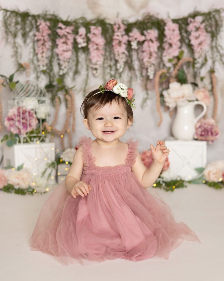 Baby Girl Cake Smash Outfit, One Year Baby Girl Birthday Dress, First Birthday Girl Dress, Floral Theme Cake, Kids Party Frocks, Cake Smash Dress, First Birthday Girl Outfit, Baby First Birthday Dress, 1st Birthday Girl Dress