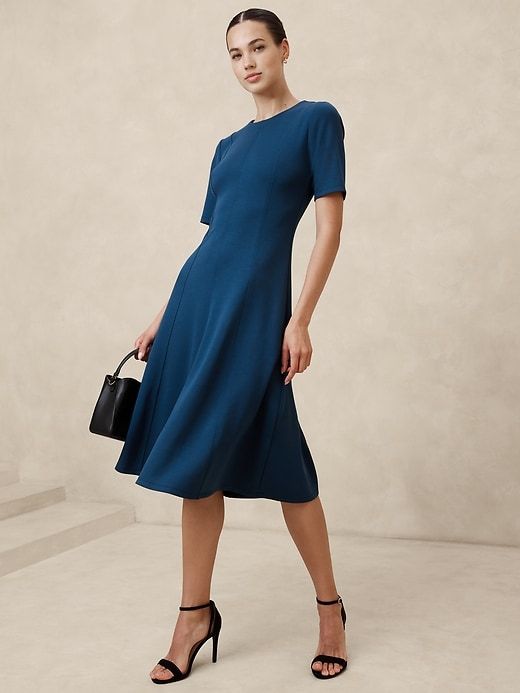 Soft Touch Scuba Seamed Midi Dress | Banana Republic Factory Classic Style Dresses Classy, Minimalist Corporate Attire, Calvin Klein Dresses Classy, Dresses For Work Business, Female Lawyer Fashion, Basic Dresses, Leather Midi Dress, Capsule Wardrobe Outfits, Corporate Attire