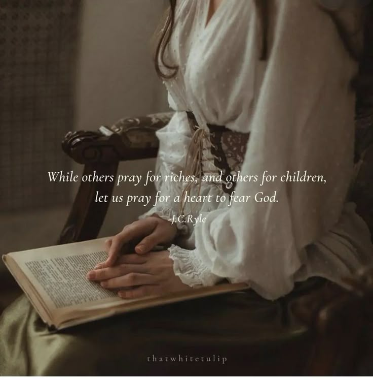 a woman sitting in a chair reading a book with a quote from shakespeare's hamlet