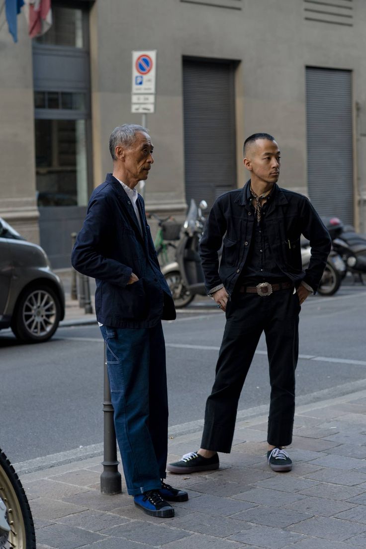 Best street style: Milan Fashion Week Men's SS19 Street Ware, Street Style Milan, Milan Fashion Week Men, Italian Fashion Street, London Fashion Week Mens, Most Stylish Men, Modern Mens Fashion, Best Dressed Man, Men With Street Style