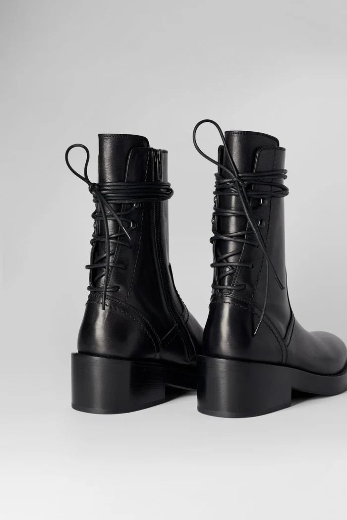 Henrica Ankle Boots – Ann Demeulemeester Ann Demeulemeester Boots, Heel Combat Boots, Boots Fall Ankle, Fall Winter Shoes, Black Boots Women, Ann Demeulemeester, Calf Boots, Cool Boots, Shoe Obsession