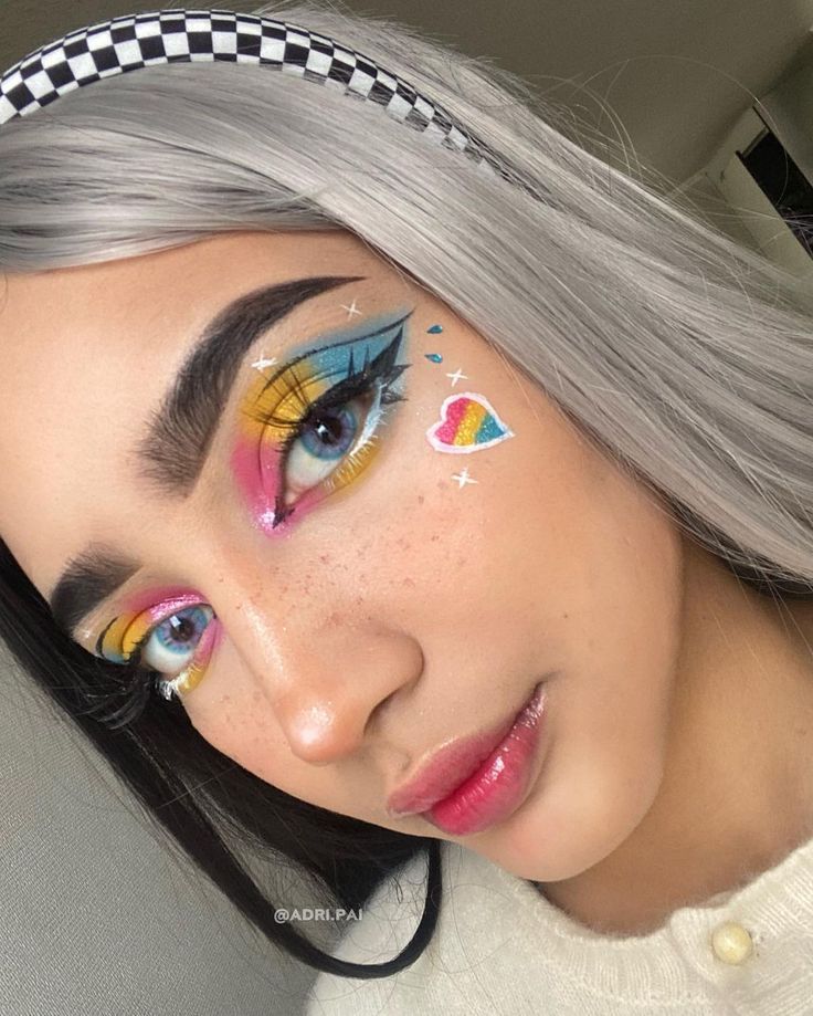 Pan Eye Makeup, Pansexual Eye Makeup, Pride Flags Makeup, Pride Themed Makeup, Pride Parade Makeup Ideas, Pride Month Makeup Ideas, Ace Pride Makeup, Pride Eyeshadow Looks, Lgbtq Makeup Ideas