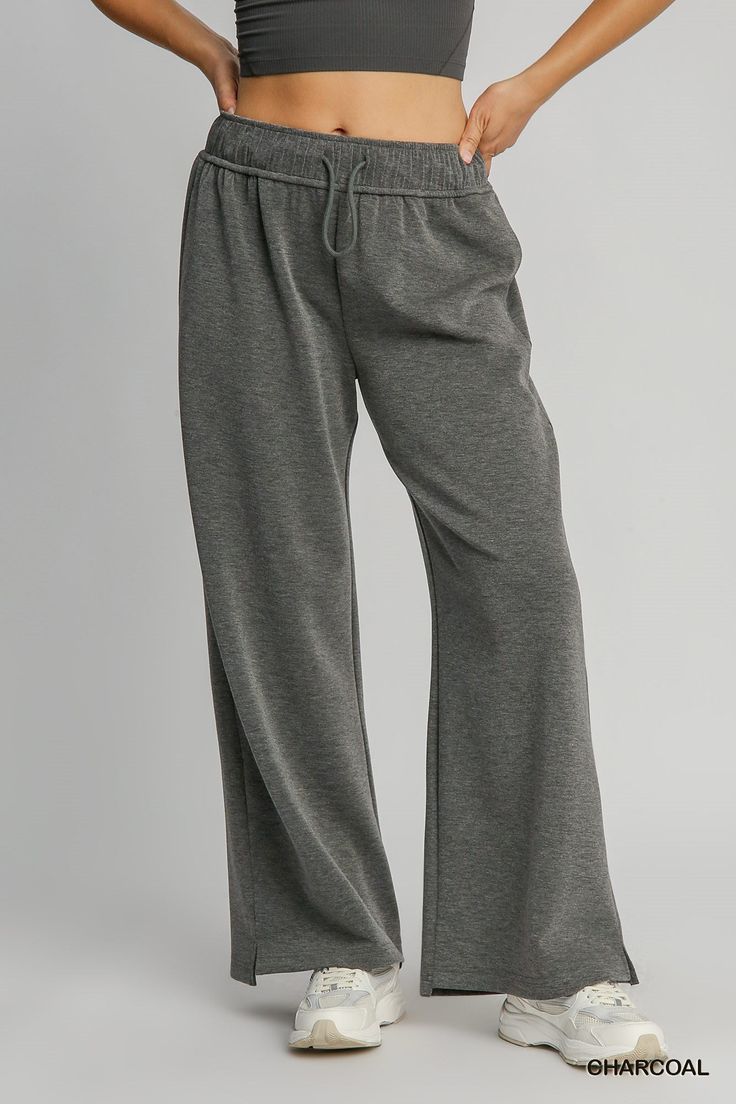 Experience ultimate comfort and style with Sara Butter Soft Sweatpants. The elastic waist provides a perfect fit, while the wide leg allows for easy movement. And with their super soft material, these sweatpants will quickly become your go-to for lounging or running errands. Treat yourself to the best in comfort and fashion today! IN BLACK Soft Sweatpants, Fashion Today, British Indian, Dress Romper, Ethiopia, Treat Yourself, Soft Material, Brunei, Running Errands