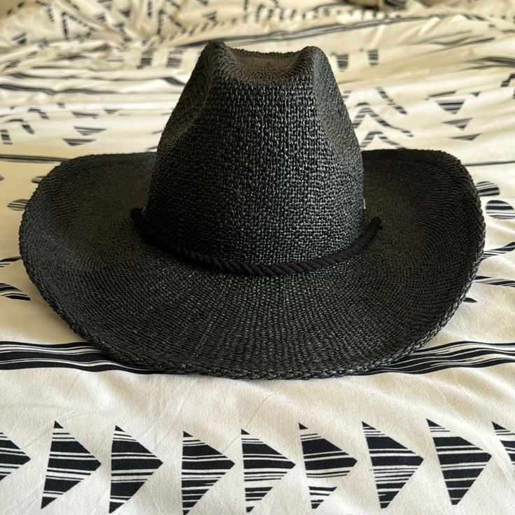 Nwot - Brixton Austin Straw Cowboy Hat Xs/S: Hat Size: 6 3/4" Cm: 54 In: 21 1/4" The Austin Straw Cowboy Hat Is An Ultra-Breathable, Lightweight Hat With Western Style. It’s Crafted Sun-Protective Artisanal Straw In A Medium Structured Weave That Retains Its Shape. The Brim Features A Classic Side Roll Topped With A Cotton Drawcord So You Can Wear It On Your Neck Or Secure Your Fit. Black Wide Brim Straw Hat For Rodeo, Black Western Summer Hat, Black Western Brimmed Sun Hat, Summer Straw Hat For Rodeo, One Size, Cheap Black Brimmed Cowboy Hat, Fiddler Hat, Camo Bucket Hat, Straw Cowboy Hat, Straw Fedora