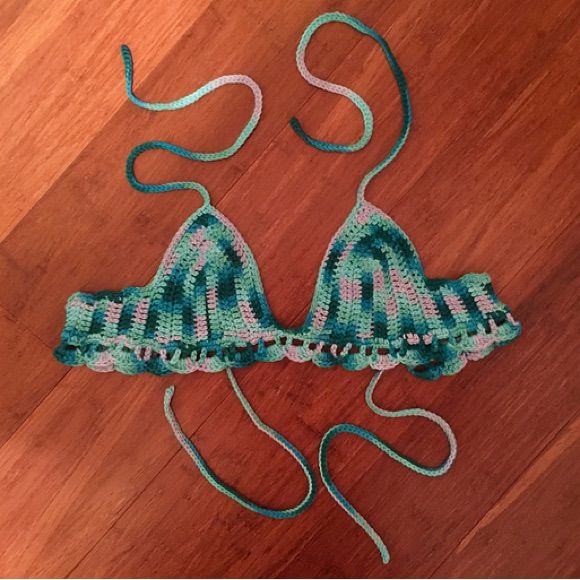 Contact Me For Commissions! Teal Crochet Summer & Festival Fashion Crop / Bikini Top Handmade Made W/ Super Soft 100% Cotton. Made In Hawaii Great For Music Festivals Or Just Spring & Summer Everyday Comfort Wear. Mermaid Fashion In Aqua, Turquoise, Teal, Blue, Green, Aquamarine, Gray Cups Measurements: See Pics W/ Ruler Vegan, Machine Washable Yarn (Hand-Washing *Really* Extends The Life Of Garments & Accessories). Tags: Boho Comfy Beachy Coachella Burning Man Blue Fitted Crochet Triangle Top, Fitted Triangle Crochet Top For Vacation, Crochet Triangle Halter Top For Beach Party, Fitted Multicolor Crochet Swimwear, Handmade Fitted Blue Swimwear, Green Fitted Crochet Top For Beach, Fitted Blue Crochet Top For Beach, Fitted Crochet Halter Top For Summer, Fitted Bohemian Swimwear With Crochet Trim