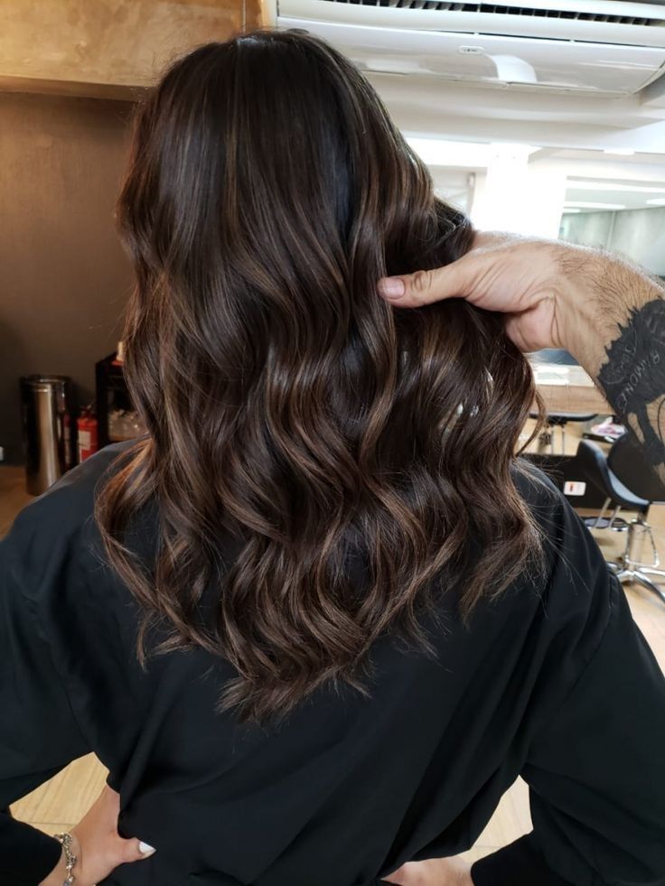 10 Foil Highlights Brown Hair, Caramel Low Lights For Dark Brown Hair, Natural Balayage Brunette Dark Subtle Highlights, Sunset Brown Hair, Sombre Brown Hair, Baby Lights Hair Brunette Dark Brown, Black To Brown Balayage, Dark Brown Bayalage Hair, Dark Brown Hair Balayage Summer