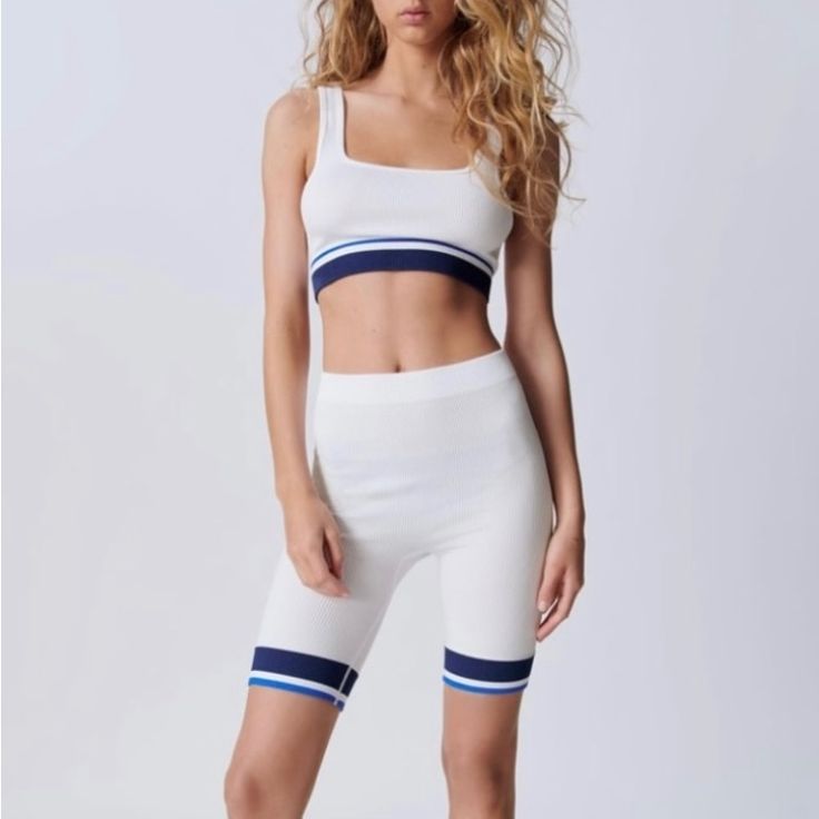 Zara Seamless Bike Shorts. Limitless Contour Collection. Size Xs / S. New With Tags. White Seamless Short Bottoms, White Stretch Seamless Biker Shorts, Seamless Summer Activewear Mid-thigh Length, Seamless Summer Biker Shorts, Mid-thigh Length, White Seamless Biker Shorts For Workout, Summer Mid-thigh Seamless Biker Shorts, Seamless Biker Shorts For Summer Workout, Seamless Loungewear Shorts For Summer, Seamless Summer Loungewear Shorts