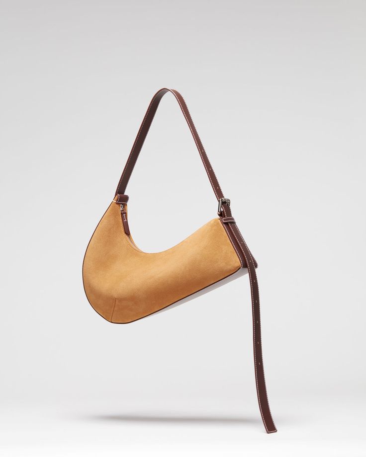 Gondol - Suede Camel Marron Modern Rectangular Suede Hobo Bag, Modern Suede Shoulder Bag With Removable Pouch, Modern Suede Shoulder Bag For Evening, Modern Suede Shoulder Bag With Adjustable Strap, Modern Suede Hobo Bag With Leather Handles, Modern Suede Shoulder Bag With Textured Leather, Modern Textured Suede Shoulder Bag, Modern Beige Baguette Bag With Leather Handles, Modern Leather Baguette Bag With Leather Handles