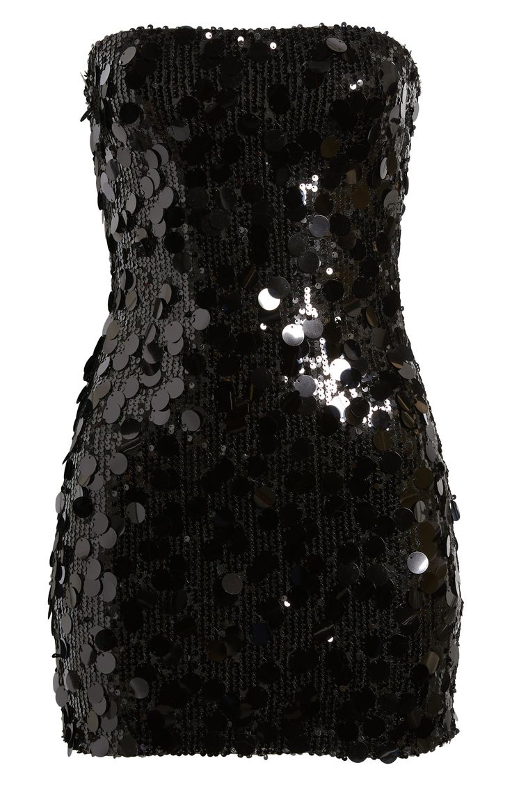 Oversized sequins shimmer and shake on this curve-hugging minidress topped with a chic strapless neckline. Square neck Strapless Polyester/spandex Hand wash, line dry Imported Lace Beaded Dress, 2000s Strapless Dress, Womens Sequin Dress, White And Black Formal Dress, Black Short Formal Dress, Night In New York Theme Dress, Black Strapless Hoco Dress, Vegas Clubbing Outfits, Winter Hoco Dresses