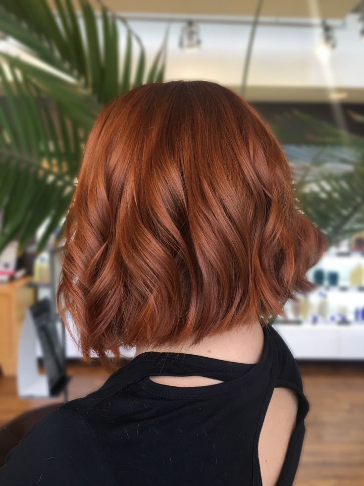 Ginger Lob Hair, Auburn Bob Hair, Cooper Bob Hair, Cowboy Cooper Short Hair, Copper Hair Color Short, Copper Bob Hair Short, Short Auburn Hair With Bangs, Copper Hair Short Bob, Cooper Short Hair