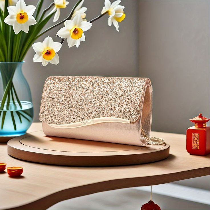 Pattern:Solid colorMaterial:PolyesterEmbellishment:SequinsClosure:BuckleFeature:Removable-strapTheme:OccasionLining Description:PolyesterItem ID:ET118909 table { width: 100%; border-collapse: collapse; margin: 20px 0; } table, th, td { border: 1px solid black; } th, td { padding: 8px; text-align: center; } th { background-color: #f2f2f2; } Size Chart Women's Clothing Size Chart T-shirts/Shirts/Jackets/dress Size Bust (cm) US Size EU Size CN Size XS 81-84 2-4 34-36 160/80A S 86-89 6-8 38-40 165/8 Party Handbags, Beg Tangan, Crystal Clutch, Chic Party, Elegant Ladies, Evening Purse, Ladies Clutch, Prom Night, Elegant Accessories