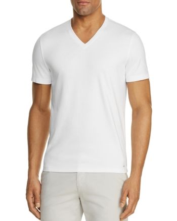 Michael Kors Sleek V-Neck Tee Michael Kors Men, Striped Tee, V Neck Tee, Mens Tees, Pullover Styling, Black Shirt, Cool Style, Cotton Tshirt, V Neck T Shirt