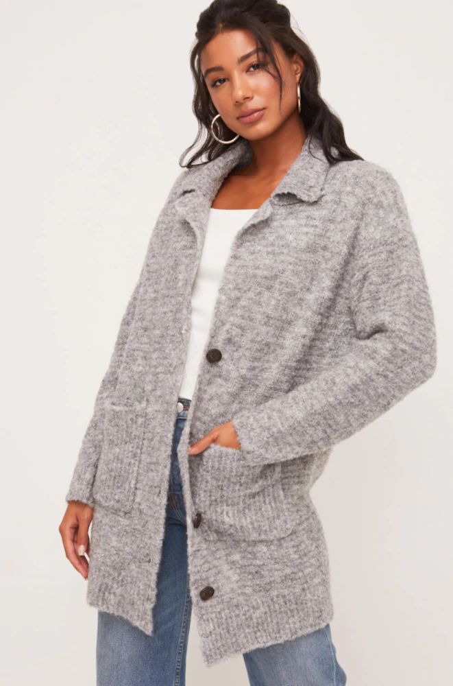 Grey Lapel Button-Down Cardigan Cozy Gray Button-up Outerwear, Gray Button-up Outerwear With Buttoned Pockets, Gray Button-up Winter Cardigan, Gray Button-up Cardigan For Winter, Cozy Gray Cardigan For Workwear, Cozy Button-up Cardigan With Pockets, Gray Winter Outerwear With Buttoned Pockets, Gray Winter Cardigan With Pockets, Winter Gray Outerwear With Buttoned Pockets