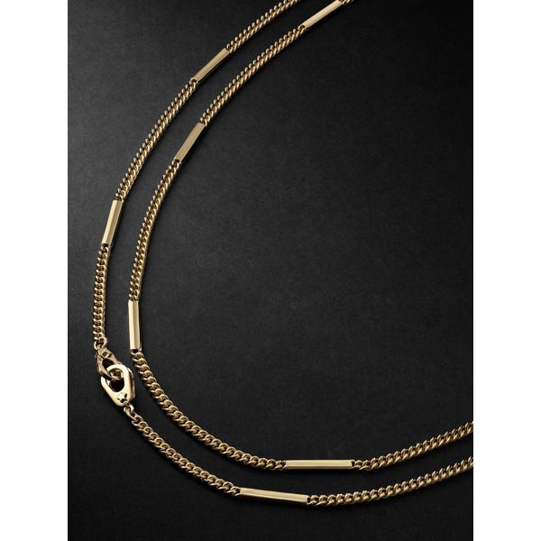 Foundrae's station curb chain is designed in a 36"" length specifically, so you can wear it as a singleor double-wrapped necklace, or tripled up as a bracelet. Handcrafted from gold, it has lobster clasp fastenings to which you could even attach a charm from the label for further customisation. Classic Curb Chain Necklace For Layering, Timeless Double Chain Link Jewelry, Luxury Necklaces With Adjustable Chain For Layering, Layering Yellow Gold Curb Chain Jewelry, Yellow Gold Curb Chain Jewelry For Layering, Luxury Gold-tone Figaro Chain Necklace, Luxury Lariat Cable Chain Necklace, Elegant Double Strand Curb Chain Jewelry, Luxury Multi-strand Necklace With Adjustable Chain