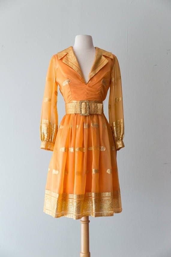 Long Gown Design, 1960s Dress, Indian Gowns Dresses, Dress Design Patterns, Trendy Dress Outfits, Designer Dresses Casual, Designer Party Wear Dresses, Party Wear Indian Dresses, Fancy Dress Design