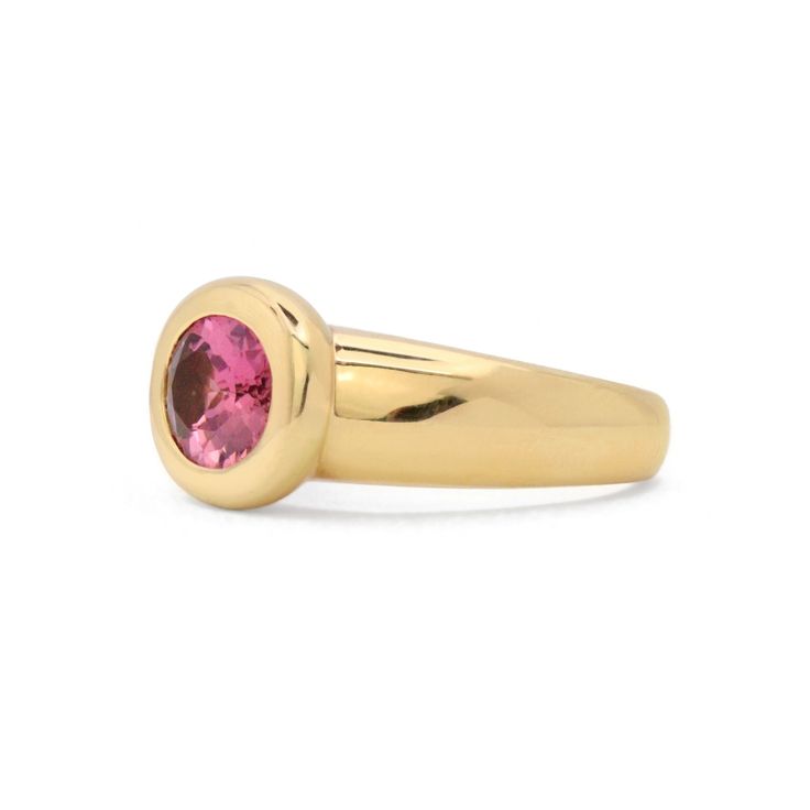 Get ready to dazzle with our fabulous Oval Gemstone 18K Gumball Gypsy Ring! This stunning piece is all about mixing timeless elegance with a splash of fun. Made from luxurious 18K gold, the band gleams with a rich, lustrous finish that's built to last and designed to impress.The gumball gypsy setting brings a playful twist to this ring, combining vintage charm with a modern vibe. It's like a treasure from a bygone era, reimagined for today's style icons. At its heart, a breathtaking oval gemston Yellow Gold Domed Gemstone Ring, Ruby Ring In Yellow Gold With Bezel Setting, 14k Gold Ring With Fluted Bezel, Yellow Gold Ruby Ring With Bezel Setting, Classic Domed Yellow Gold Sapphire Ring, Classic Yellow Gold Domed Sapphire Ring, Luxury Yellow Gold Sapphire Ring, Fine Jewelry Yellow Gold Rings With Fluted Bezel, Yellow Gold Rings With Fluted Bezel For Fine Jewelry