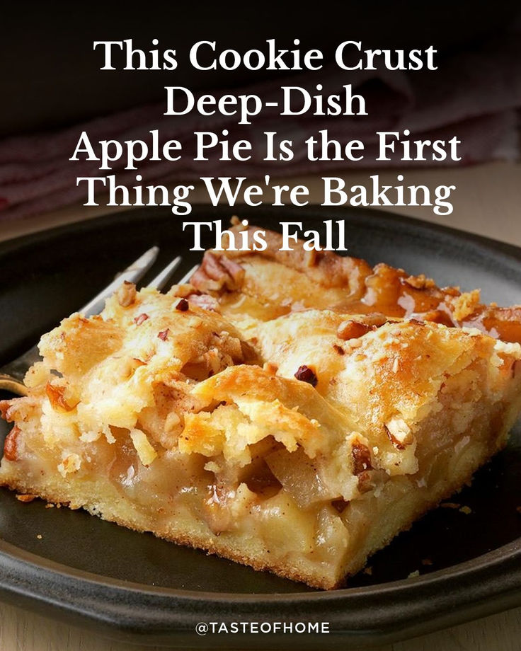 This Cookie Crust Deep-Dish Apple Pie is the First Thing We're Baking This Fall Deep Dish Apple Pie, Mentor Ohio, Apple Bread, Hungarian Recipes, Whoopie Pies, Apple Pie Recipes, Cookie Crust, Taste Of Home, Deep Dish