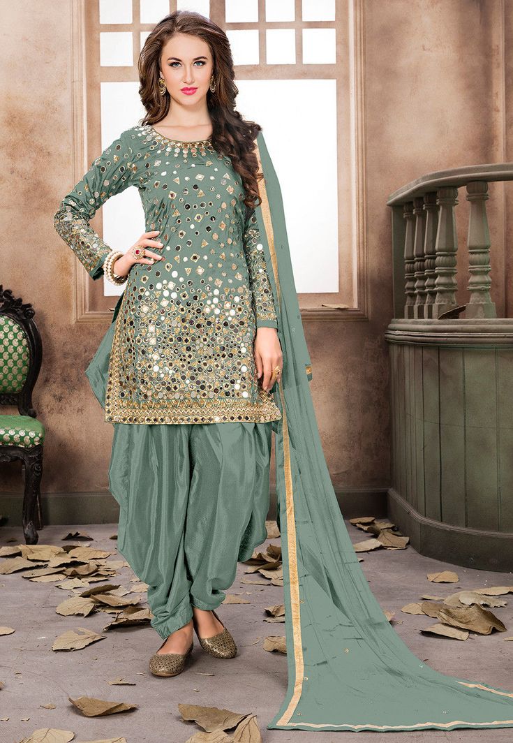 Patiala Kurti, Patiala Dress, Shalwar Suit, Patiyala Dress, Punjabi Style, Patiala Salwar Suits, Patiyala Suit, Gaun Fashion, Indian Party