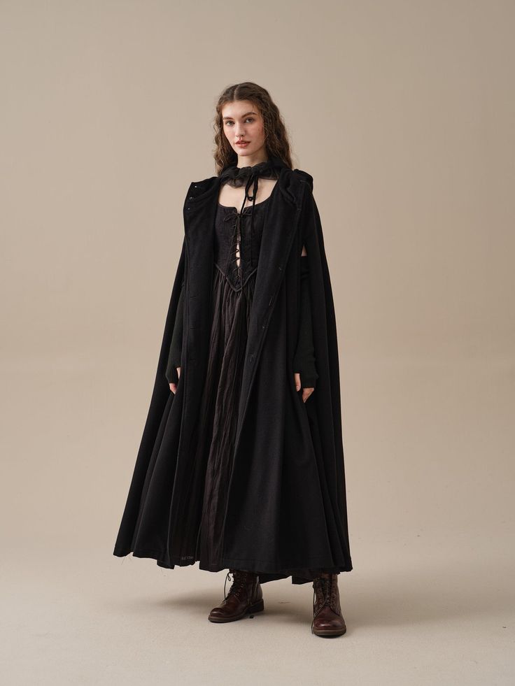 Fur Lined Cloak, Witch Robes, Fae Ball, Witch Cloak, Cloak Outfit, Wool Cloak, Cape Cloak, Cloak Coat, Chunky Knits