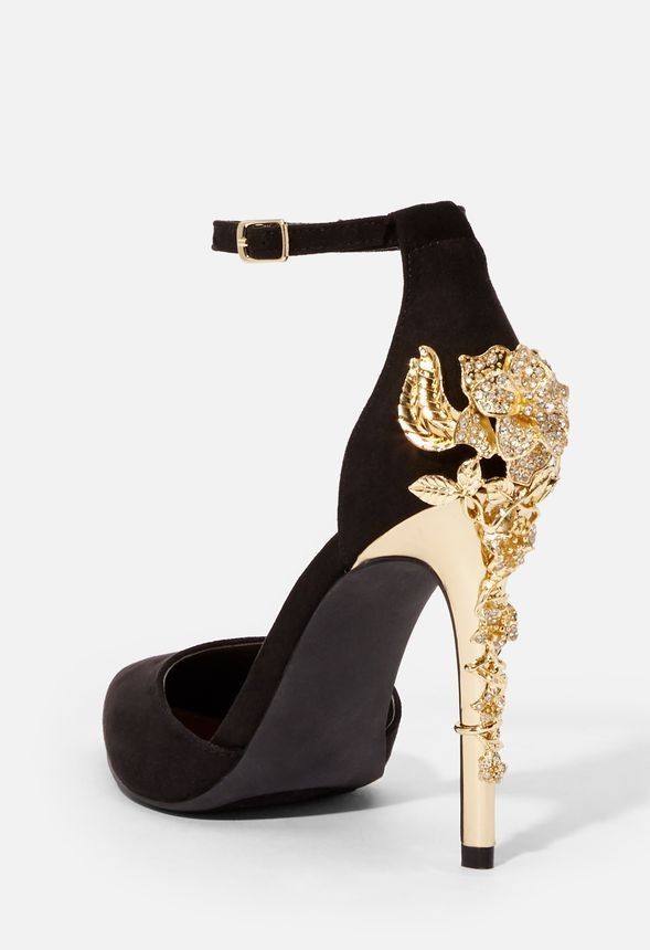 Black Wedding High Heels, Shoe Corner, Black And Gold Heels, Fancy High Heels, Hufflepuff Aesthetic, Floral Pumps, Quinceanera Ideas, Lace Pumps, Wedding Pumps