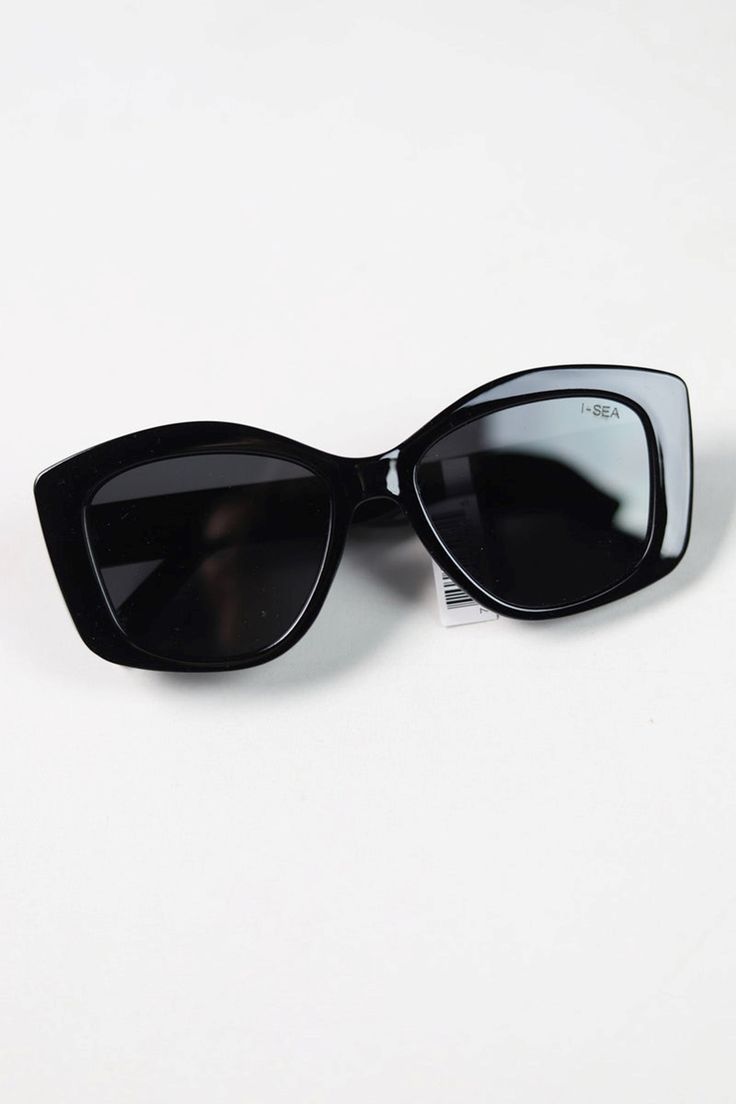 Bet you haven’t seen shades like these before. With unique curves and geometric details, our Paige sunnies are sophisticated in style but super easy to wear. Elevate any outfit with this reimagined cat-eye shape that’s stunning in any season! #gallery512boutique #sunglasses #cateyesunglasses #accessories Black Frames, Eye Shape, Eye Shapes, Cat Eye Sunglasses, Black Frame, Cat Eye, Super Easy, In Style, Sunnies