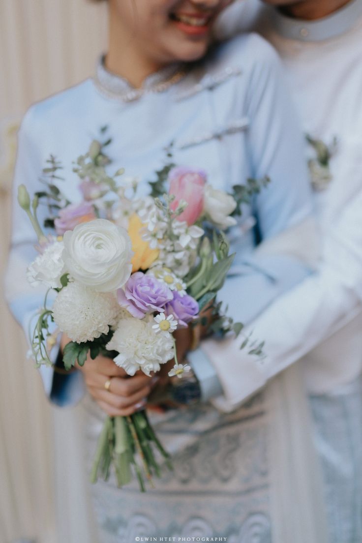 Traditional Burmese Wedding which offers meals to monks and guests to bless our marriage Couple Poses With Bouquet, Myanmar Couple, Wedding Pose, Cool Pictures For Wallpaper, Couple Picture, Pre Wedding Poses, Couple Picture Poses, Photo Poses For Couples, Wedding Poses