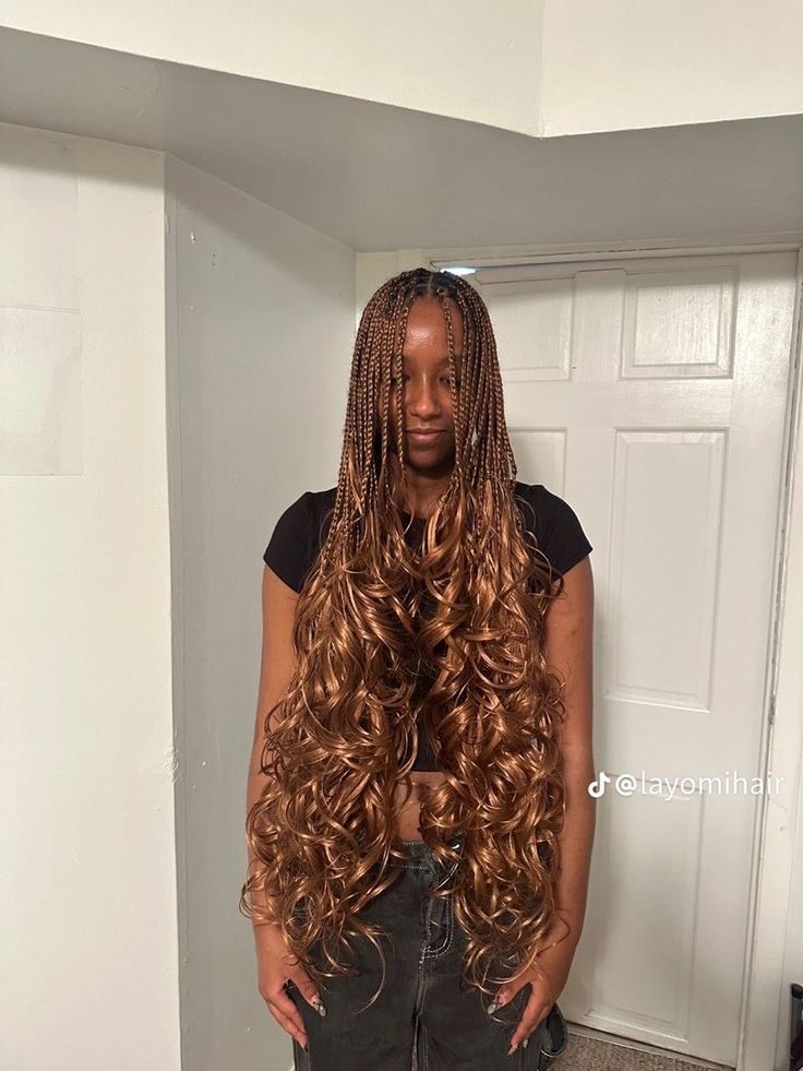 Ginger Brown French Curl Braids, Colour 350 French Curl Braids, 22 Inch Braids, Colour 30 French Curl Braids, Layered French Curl Braids Red, French Curls With Layers, French Curls Braids Black Women Ginger, 30 French Curl Braids, Long Layered Braids