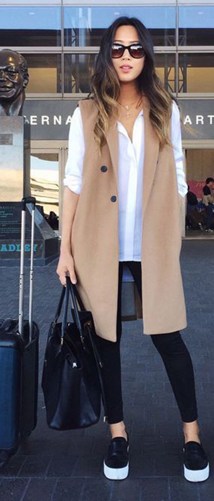 Chaleco para días de transición (invierno/primavera) en la oficina Look Legging, Mode Tips, Sleeveless Coat, Sleeveless Blazer, Song Of Style, Instagram Outfits, Inspired Outfits, 가을 패션, Airport Outfit