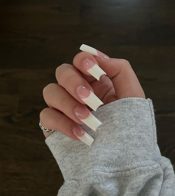 Size 3 Nails, Spanish Tips Nails, High French Tip Nails, Chunky French Tip, Low French Tip Nails, Tapper Square Acrylic Nails, Chunky French Tip Nails, Simple Long Nail Designs, Thick French Tip Nails