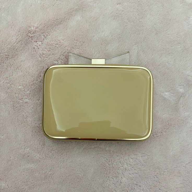 Brand New, Never Carried, Optional Gold Chain Strap, Clear Bow Chic Rectangular Coin Purse With Removable Pouch, Chic Rectangular Coin Purse For Daily Use, Trendy Beige Rectangular Coin Purse, Beige Bag With Gold-tone Hardware As Gift, Beige Bags With Gold-tone Hardware, Trendy Rectangular Coin Purse For Evening, Chic Rectangular Coin Purse For Formal Occasions, Elegant Square Coin Purse For Everyday Use, Chic Portable Pouch Clutch