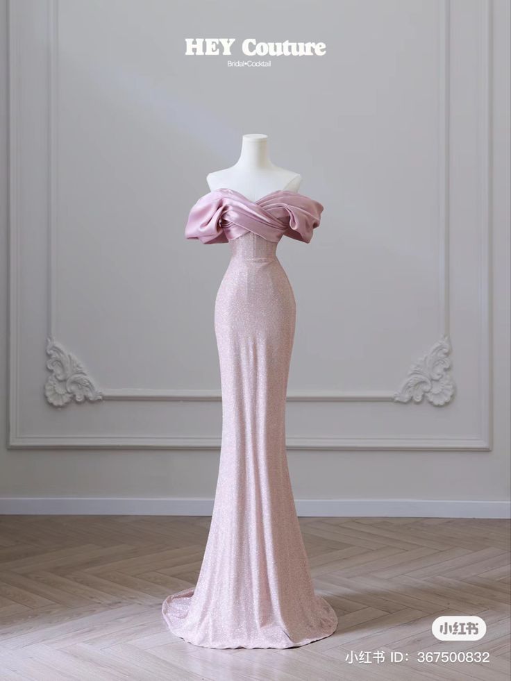 Hey Couture, Glam Wedding Dresses, Dr Dresses, Dr Mundo, Prom Bridesmaid Dress, Glamouröse Outfits, Unique Wedding Dress, Dresses Design, Gowns Dresses Elegant