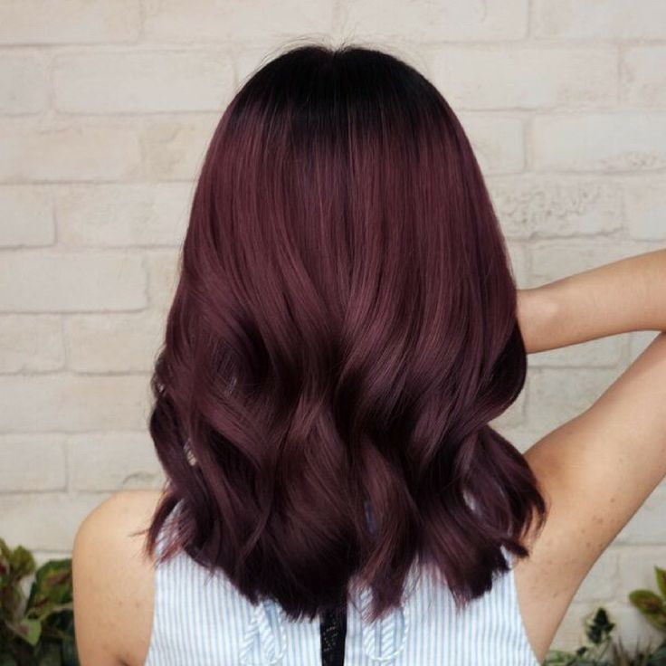 Pelo Color Vino, Hair Colors Ideas, Maroon Hair, Wine Hair, Hair Color Burgundy, Dark Red Hair, Burgundy Hair, Ombre Hair Color, Auburn Hair