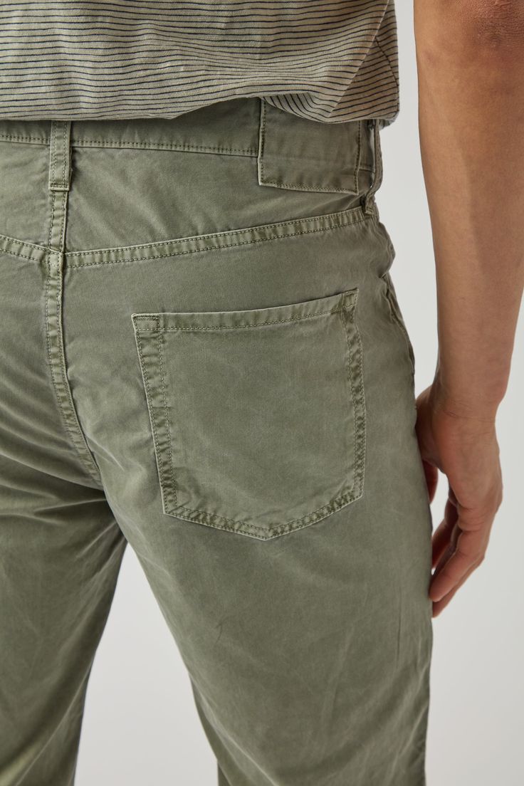 Our Summer Standard Jean is a light weight and modern 5 pocket straight fit jean. Crafted from 100% Cotton Light Weight Twill, pre-shrunk and garment-dyed, this style sits on the waist and has a slightly tapered leg. Explore SS24's versatile new colors: salt, petal, fog, and union blue – effortlessly paired with neutrals, blues, or pastels. Each jean is pigment-dyed for a unique modern vintage aesthetic. 100% Cotton Pre-Shrunk and Garment-dyed. Made in USA of imported fabric. Relaxed Fit Chino Cotton Twill Jeans, Straight Five Pockets Summer Pants, Chino Cotton Twill Jeans With Straight Hem, Summer Straight Pants With Five Pockets, Straight Leg Jeans With Welt Pockets For Summer, Straight Washed Cotton Jeans, Casual Tapered Cotton Jeans, Relaxed Fit Everyday Jeans, Relaxed Fit Chino Cotton Twill Jeans For Everyday