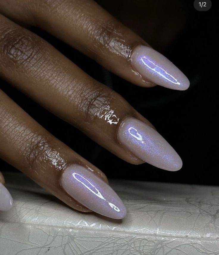 Work Nails Oval, Purple Jelly Chrome Nails, Pearly Iridescent Nails, Gel X Solid Color, Irrdesent Nails, White Purple Chrome Nails, White Holo Nails, Nail Inspo Iridescent, Irredecent Nails White