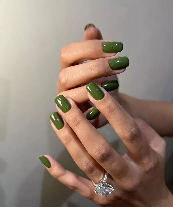 Avocado Nails Color, Olive French Nails, Chartreuse Nails, Nails For Darker Skin Tone, Olive Green Nails, Olive Nails, Fall Manicure, Green Nail Designs, London Nails