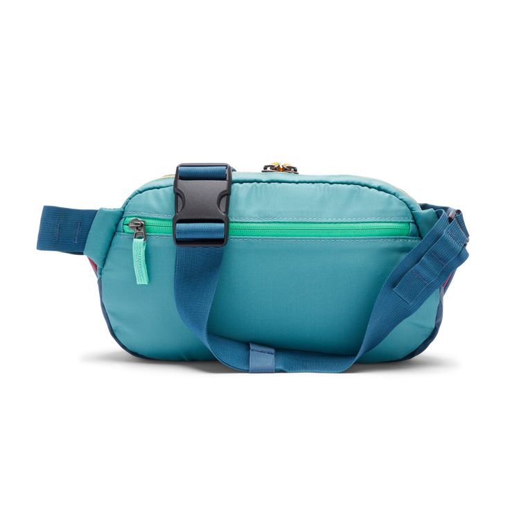 Never underestimate the hip pack. Our sporty Coso bag brings hands-free convenience and peace of mind that your essentials are safe and close at hand, whether you're on your backyard trails or the cobbled streets of Cusco. hippack everyday, travel both, no Description This 100% recycled bag brings hands-free convenience to local wanderings or trips abroad. Designed for Daily essentials, urban exploration Trip Length Daily essentials Carry on compatibility Personal item Features Main opening prov Hip Pack, Sac Lunch, Backpacking Packing, Urban Exploration, Fiery Red, Never Underestimate, Promotional Item, Pom Beanie, Flap Pocket