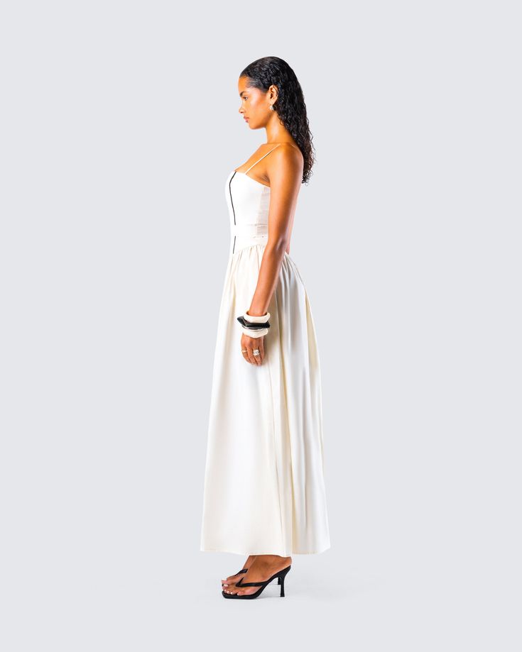 Make a lasting impression in this ivory cotton maxi dress 🤍 With black contrast piping trim and a fitted bodice, this gorgeous piece made from cotton poplin fabric is the kind of look that will effortlessly bring all of the attention straight to you 🙌 White Fitted Lined Maxi Dress, White Chic Dress With Contrast Trim, White Spring Maxi Dress With Lined Bodice, Elegant Cotton Lined Midi Dress, Elegant Lined Cotton Midi Dress, White Maxi Dress With Fitted Bodice For Daywear, White Cotton Maxi Dress With Fitted Bodice, White Cotton Midi Dress For Formal Occasions, Fitted Off White Maxi Dress For Casual Wear