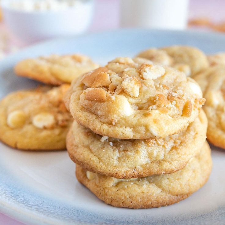 several cookies are stacked on top of each other