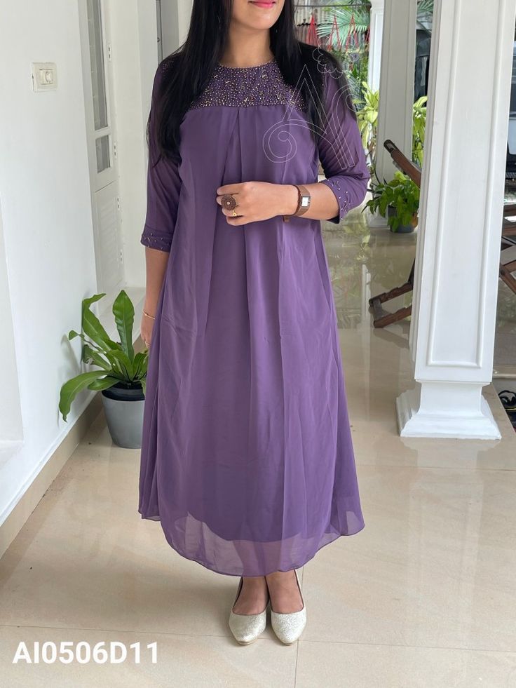 Feeding Kurti, Diy Belt For Dresses, Diy Belt, Simple Kurti, New Kurti Designs, Simple Frocks, Anarkali Dress Pattern, Simple Kurti Designs